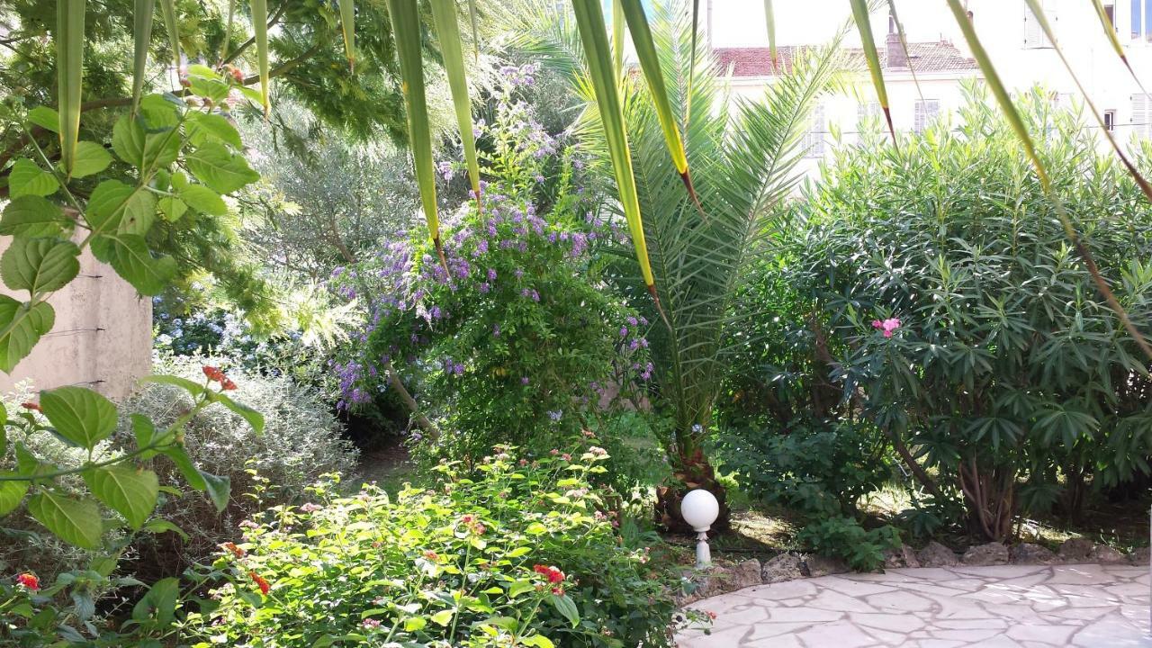 Central Avec Jardin Cannes Exterior foto